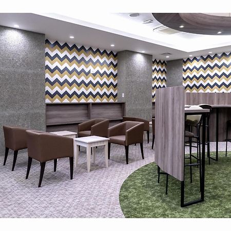 Capsule Hotel J Garden Shin-Osaka Dış mekan fotoğraf