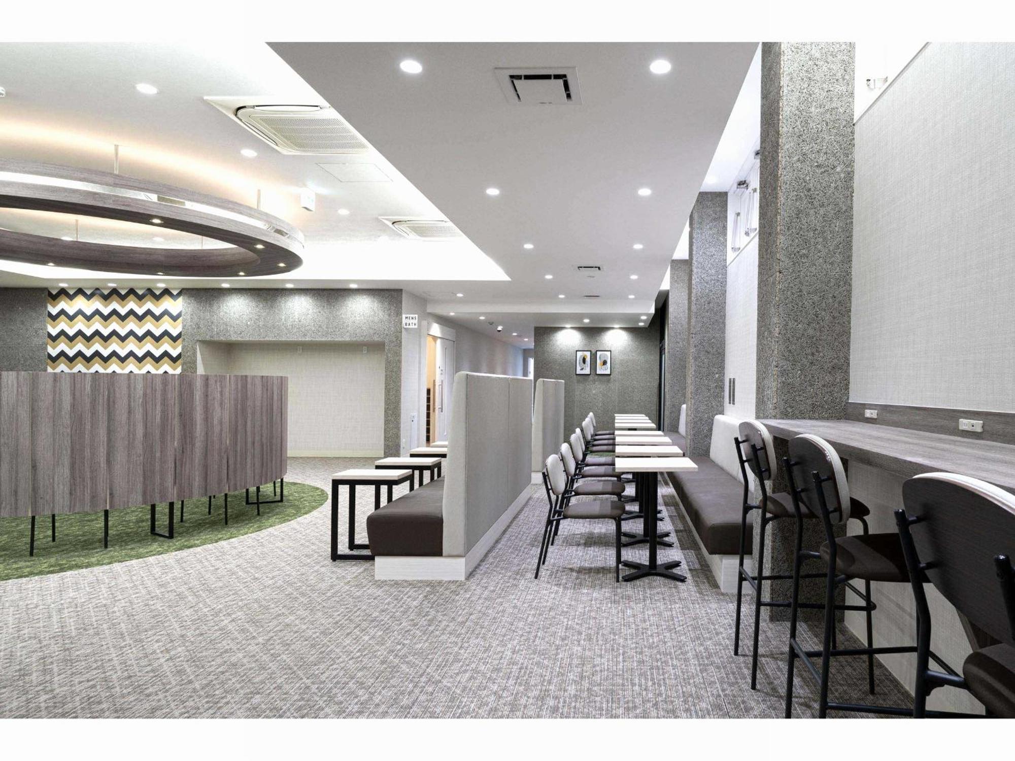 Capsule Hotel J Garden Shin-Osaka Dış mekan fotoğraf